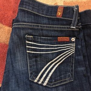7 for All Mankind “Dojo” flare Jean - size 26